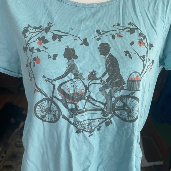 NWOT XL Blue Platypus Petal Sleeve Top "A Bicycle Built For Two" Design - Picture 2 of 4